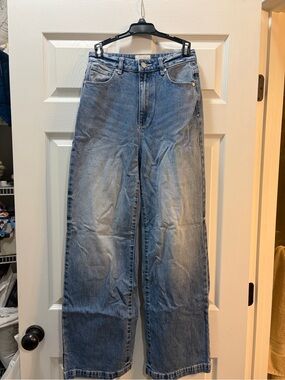 Classic Blue Wide-Leg Women’s Jeans - Flare Fit